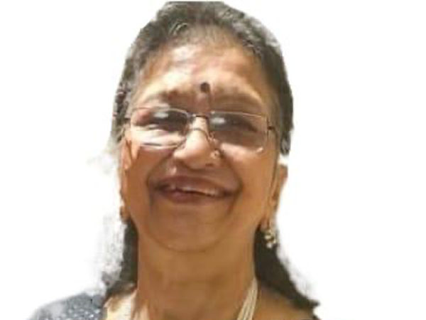 Mrs. Manju goel Yashlok Managing Director